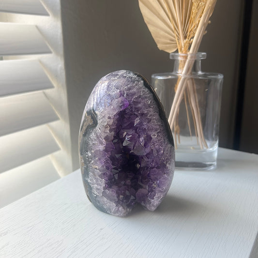 AMETHYST FREEFORM