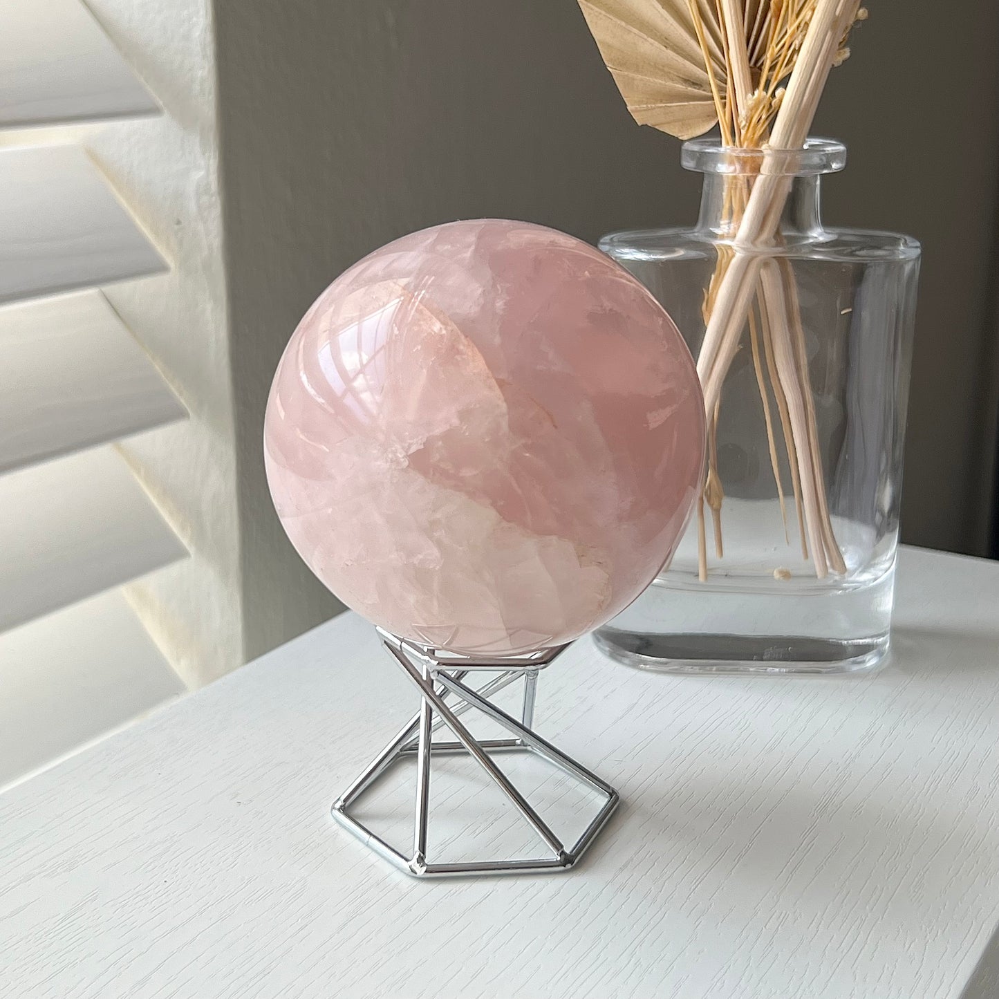 ROSE QUARTZ SPHERE