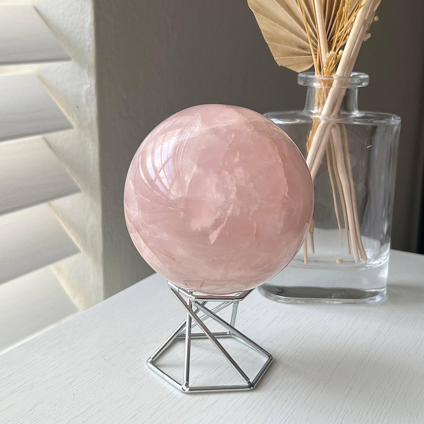 ROSE QUARTZ SPHERE