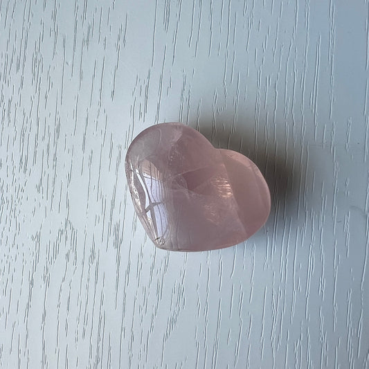 ROSE QUARTZ HEART