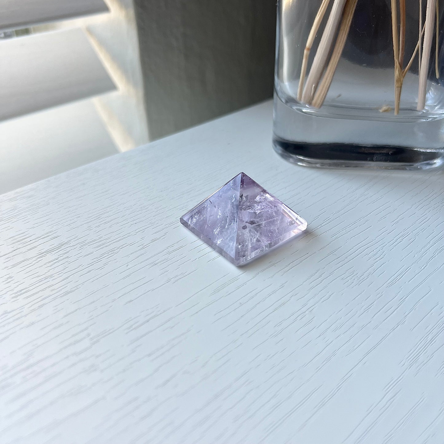 AMETHYST PYRAMID 001