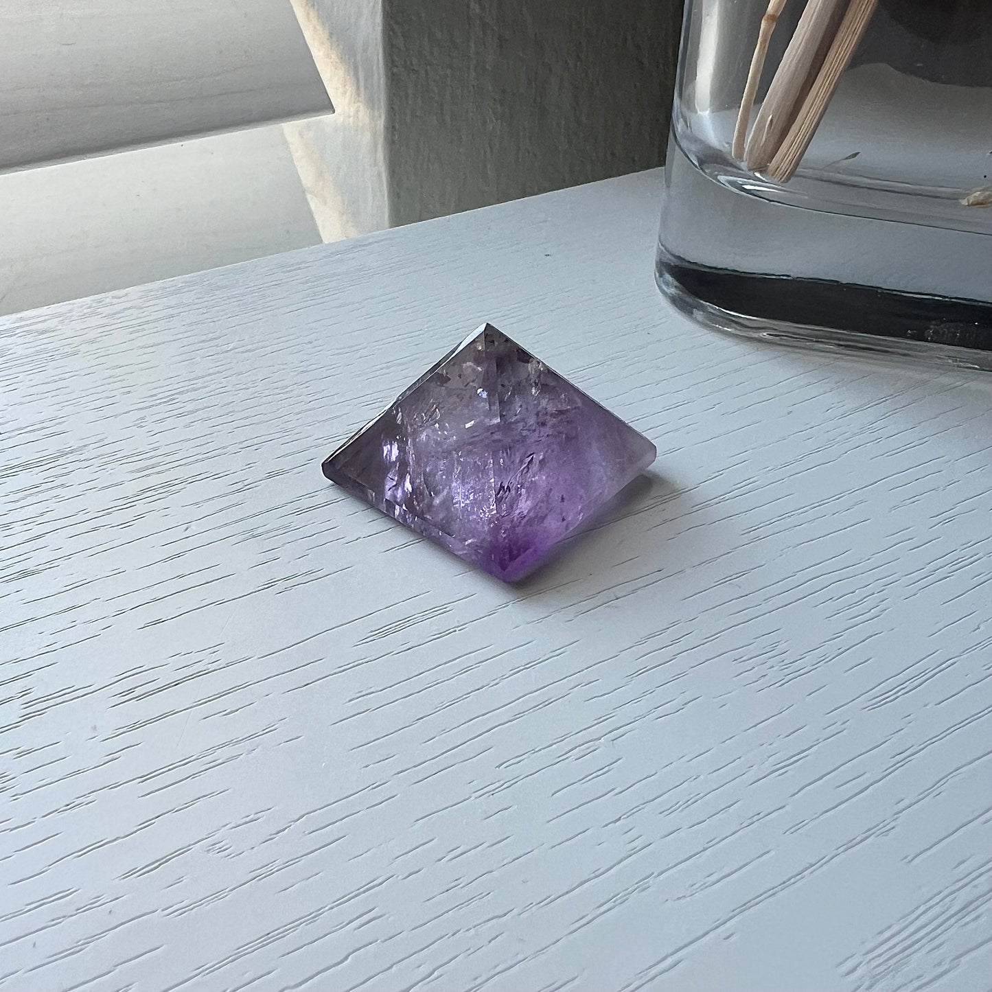 AMETHYST PYRAMID 003