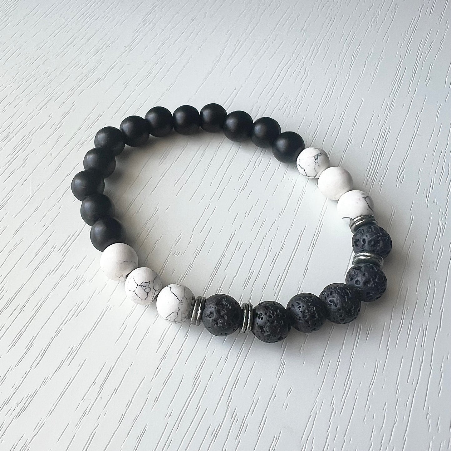 HOWLITE LAVA CRYSTAL BRACELET